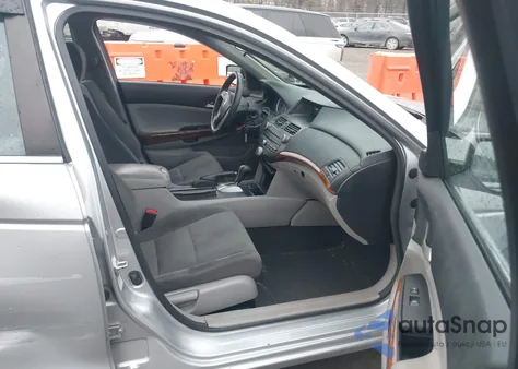 2012 Honda Accord 2.4 Ex from USA, damaged, VIN 1HGCP2F75CA162571